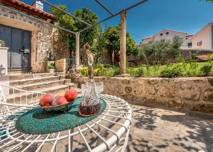 Apartman Old Garden *