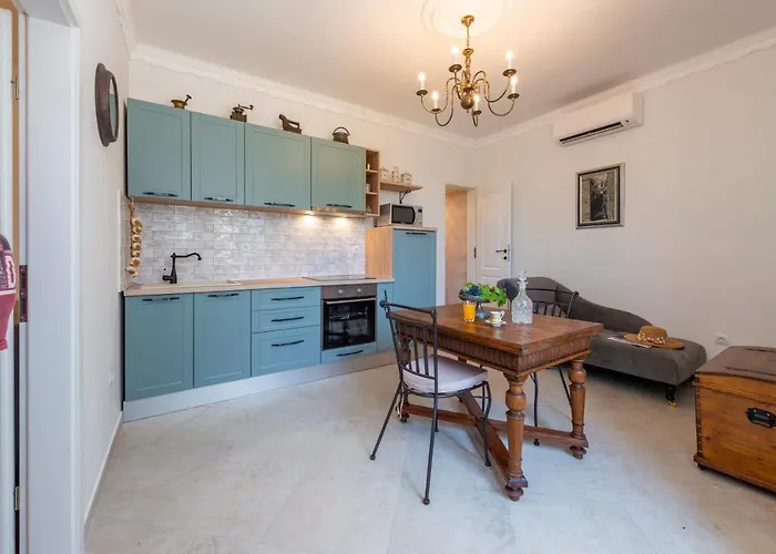 Apartman Old Garden *